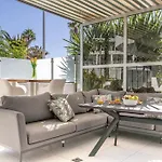 Апартаменты Altamira Lux El Duque Адехе
