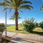 Altamira Lux El Duque Апартаменты *