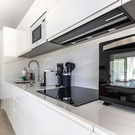 Altamira Lux El Duque * Адехе