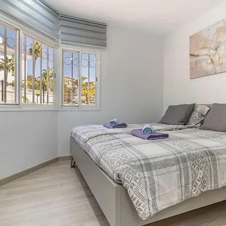 Altamira Lux El Duque Апартаменты