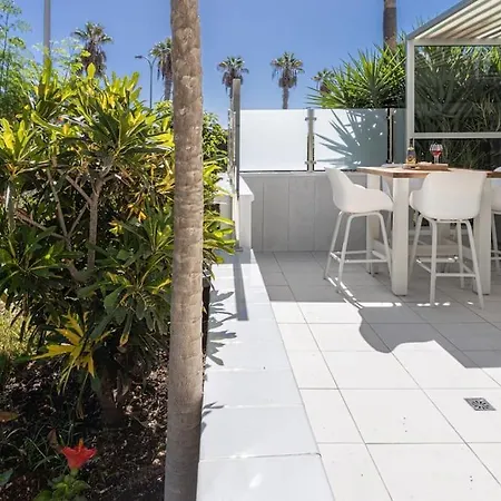 Altamira Lux El Duque Апартаменты Адехе