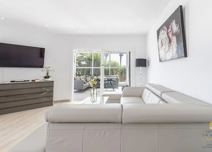 Altamira Lux El Duque * أذيخي